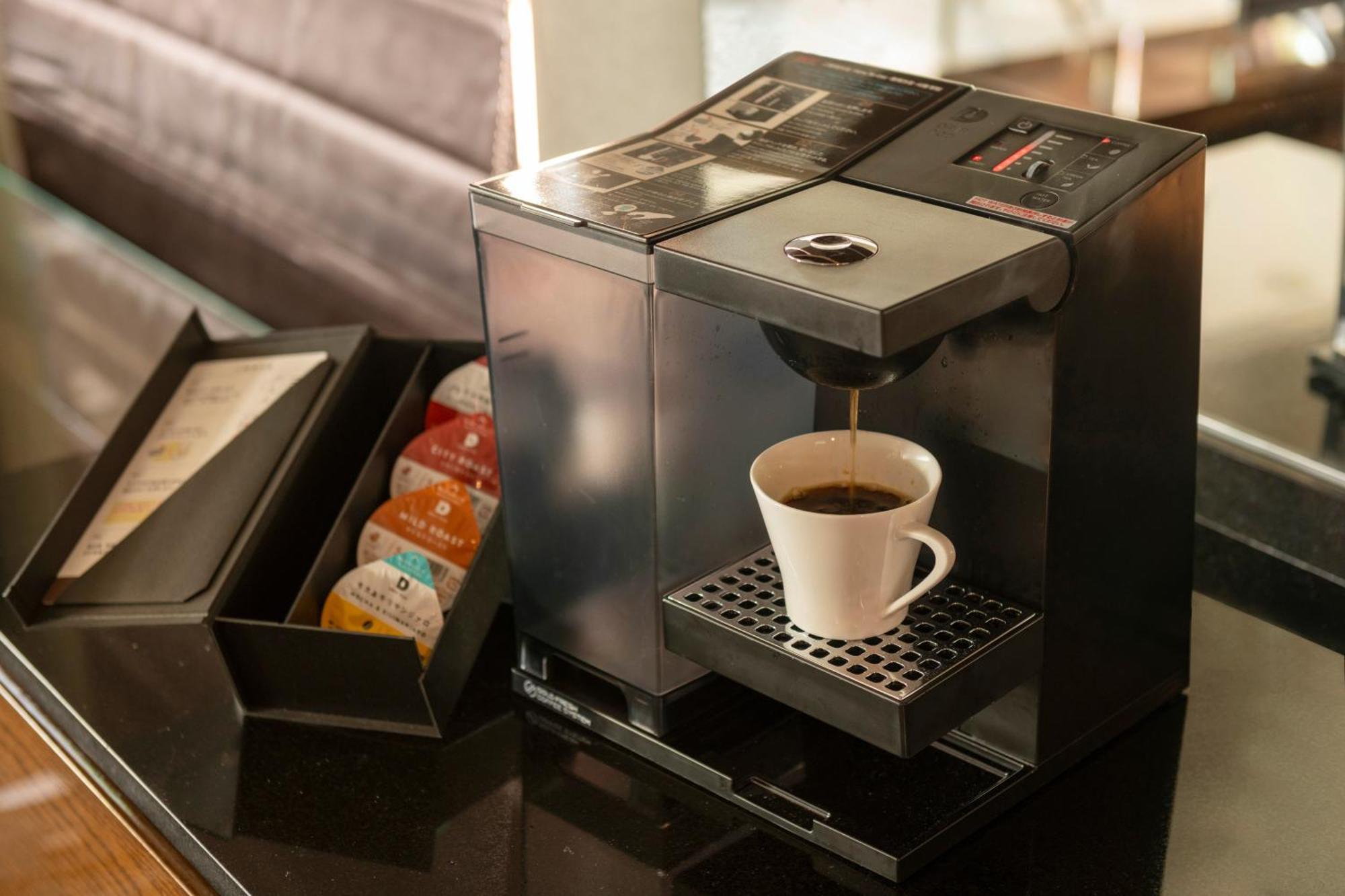 Urayasu Brighton Hotel Tokyo Bay Zewnętrze zdjęcie A Nespresso Professional machine