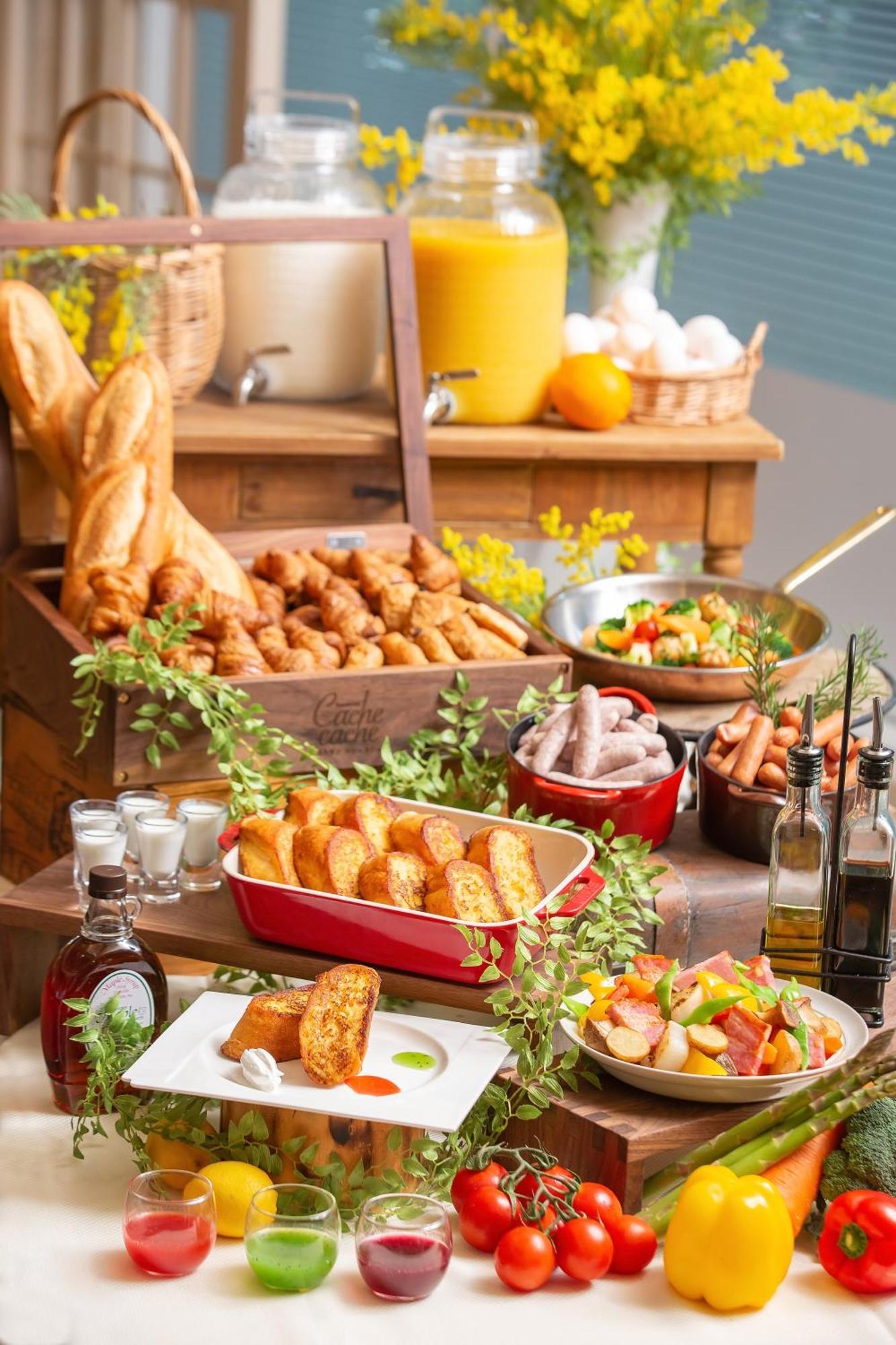 Urayasu Brighton Hotel Tokyo Bay Zewnętrze zdjęcie A buffet at a hotel